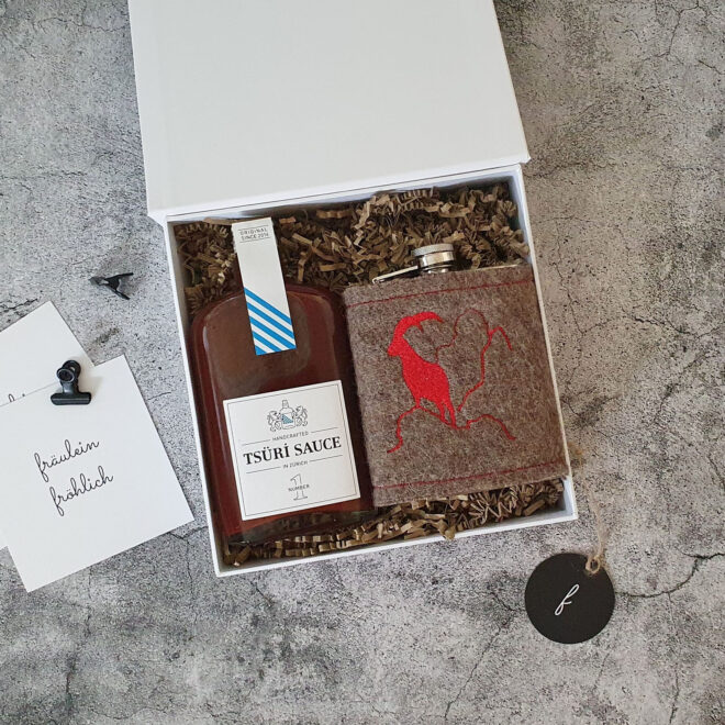 Geschenkbox mit Tsüri Sauce und Flachmann aus Edelstahl mit Drehverschluss
